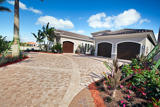  Nelsonville, OH Driveway Pavers Pros